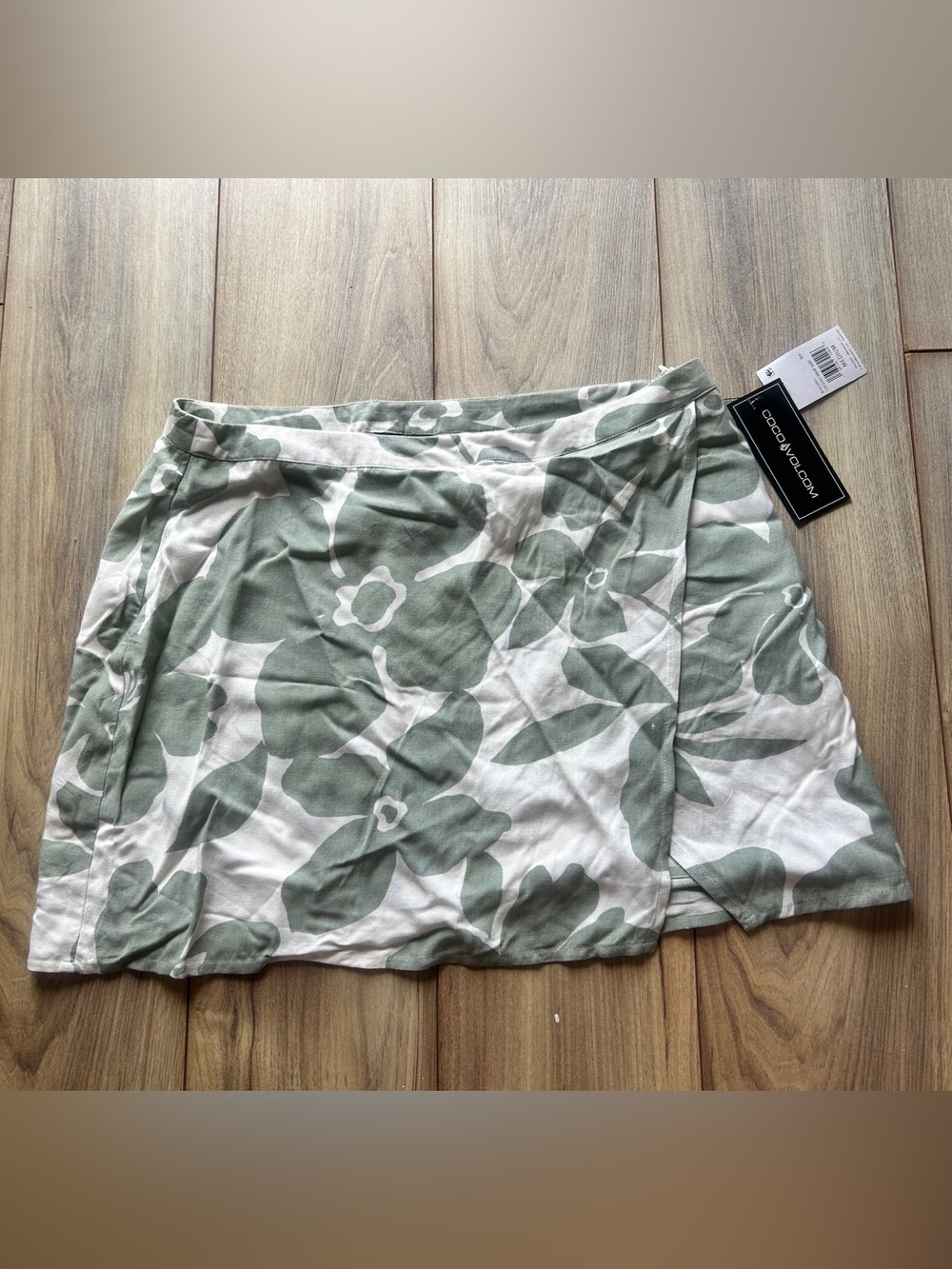 Volcom Sage Green and White Floral Wrap Mini Skirt